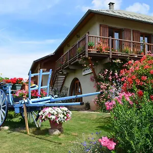 https://les-alisiers.fr-provencehotel.com